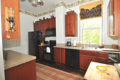 House, Multiple Beds (Manor at Berkeley Springs) | Private kitchen | Fridge, microwave, stovetop