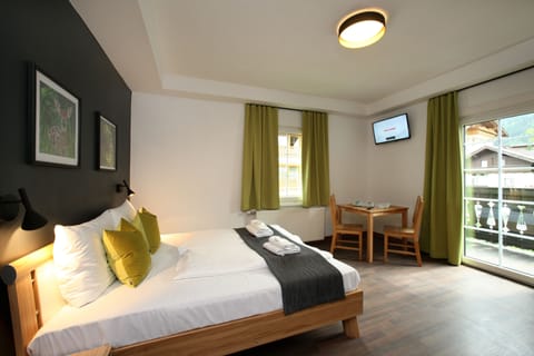 Family Suite | Free WiFi, bed sheets