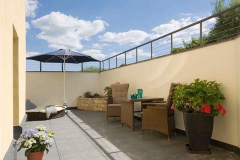 Terrace. private terrace