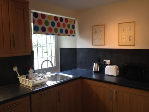 Kitchen area. Kitchen