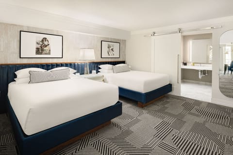 Premier Suite, Multiple Beds | Egyptian cotton sheets, premium bedding, pillowtop beds, in-room safe