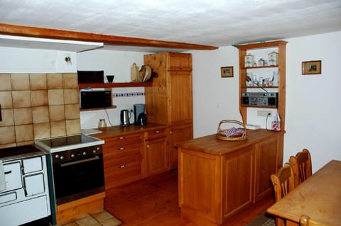 Kitchen area