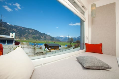 Family Suite (77 inkl. Tauern Spa) | View from room