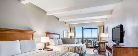 Studio Suite, 2 Queen Beds, Oceanfront (NonSmoking  ) | Down comforters, in-room safe, desk, iron/ironing board