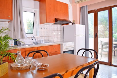 Superior Apartment | Private kitchen | Fridge, stovetop, espresso maker, coffee/tea maker