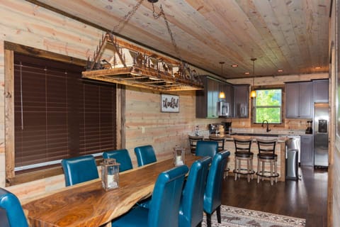 Dining table seats 8 - plus 4 stools at the kitchen counter