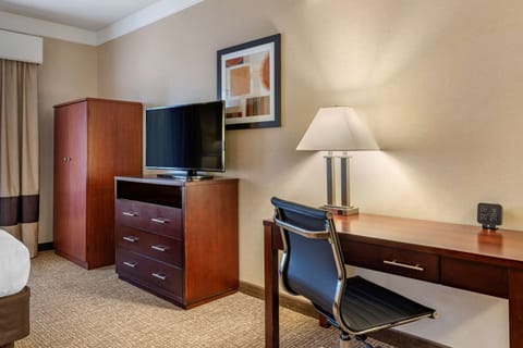 Suite, 1 King Bed, Accessible, Non Smoking | Desk, laptop workspace, blackout drapes, iron/ironing board