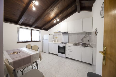 Apartment (A1) | Private kitchen