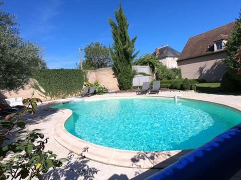 0bf3d34c-4989-41a8-a869-e784b78bb40e