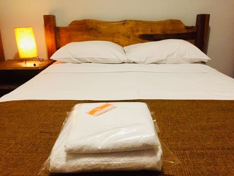 Double Room | Minibar, free WiFi, bed sheets