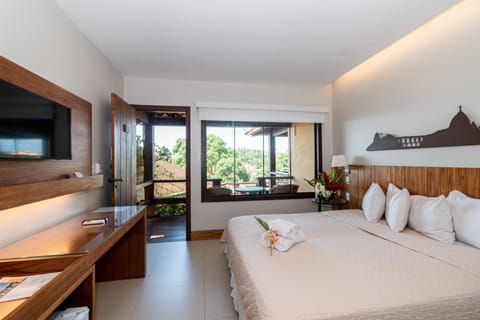 Standard Double Room | Premium bedding, minibar, in-room safe, desk