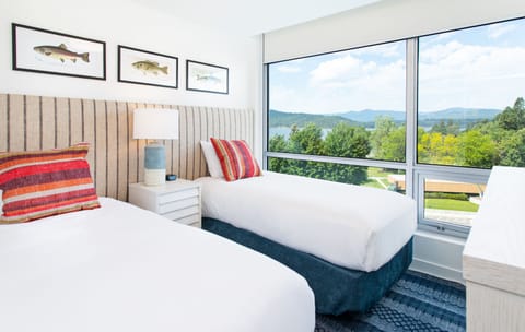 Suite, 3 Bedrooms, Lake View | Premium bedding, pillowtop beds, individually decorated