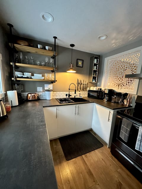 Fully equipped kitchen with all you need to make your meals