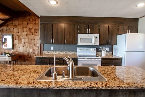 The large island is perfect for prepping meals.