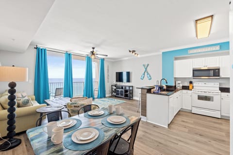 Condo, 2 Bedrooms, Balcony, Ocean View (614) | Individually decorated, individually furnished, laptop workspace