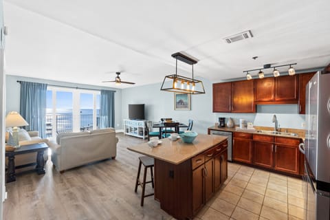 Condo, 3 Bedrooms, Balcony, Ocean View (1321) | Private kitchen | Full-size fridge, oven, coffee/tea maker, cookware/dishes/utensils