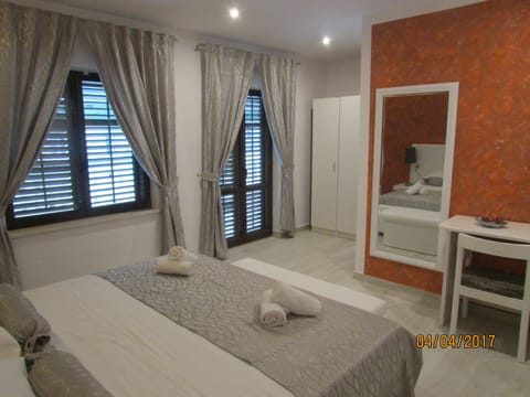 Double Room (Double Room with Terrace ( 3 )) | 8 bedrooms, free WiFi