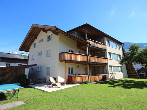 Property, House, Building, Home, Real Estate, Architecture, Residential Area, Facade, Apartment, Estate