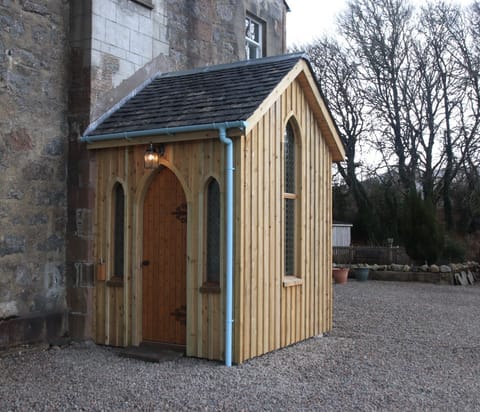 Entrance porch for No.1 & No.2