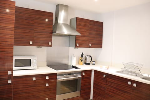 Two Bedroom Apartment with Balcony | Private kitchenette