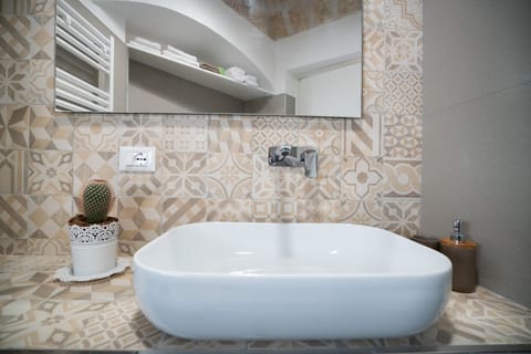 Superior Double Room | Bathroom sink