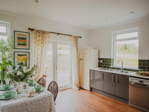 Kitchen/diner | Wild Geese Lodge - Dunskey Estate, Portpatrick, near Stranraer