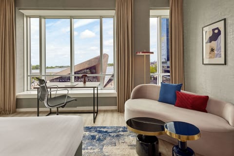 Junior Suite, 1 Double Bed | Egyptian cotton sheets, premium bedding, pillowtop beds, in-room safe