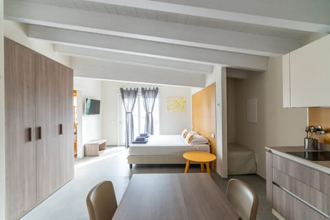 Double or Twin Room, Balcony | Down comforters, memory foam beds, soundproofing, travel crib