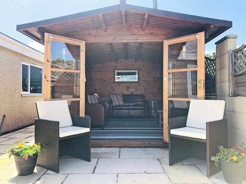Summerhouse | Silyn, Aberdaron