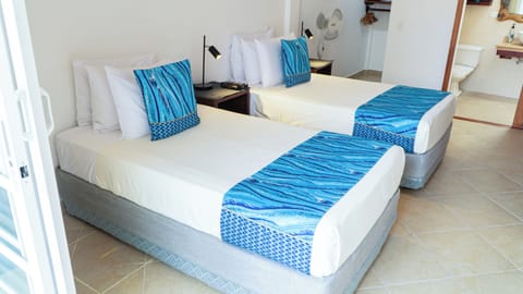 Standard Suite | Premium bedding, in-room safe, free WiFi, bed sheets