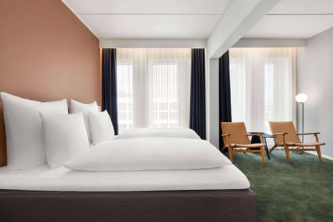 Suite | Hypo-allergenic bedding, in-room safe, desk, blackout drapes