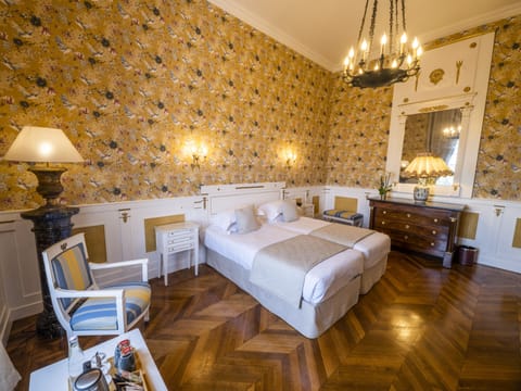 Deluxe Double or Twin Room (In The Castle) | Premium bedding, Select Comfort beds, minibar, in-room safe