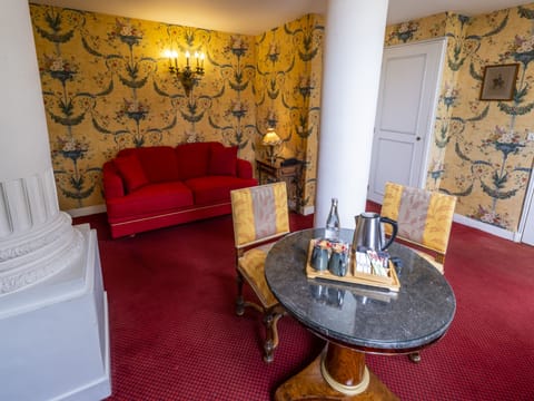 Junior Suite (In Pavillon Ariane) | Premium bedding, Select Comfort beds, minibar, in-room safe