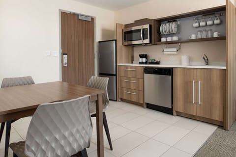 Suite, 1 Bedroom, Non Smoking | Private kitchen | Fridge, microwave, dishwasher, cookware/dishes/utensils