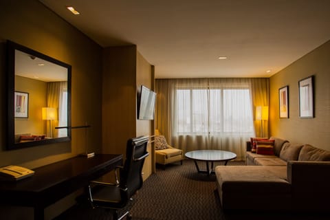 Suite | Living area | LCD TV, iPod dock