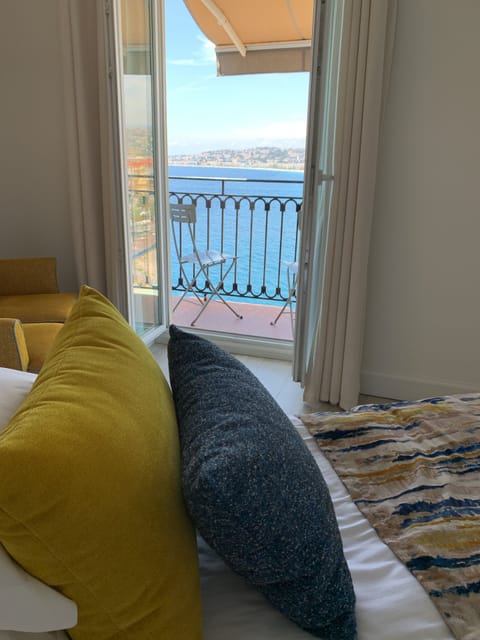 Superior Room, 1 Double Bed, Balcony, Sea View | 1 bedroom, Select Comfort beds, minibar, in-room safe