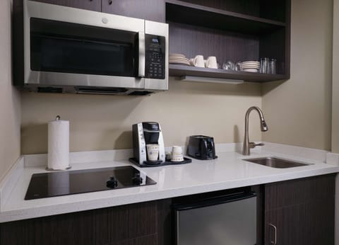 Fridge, microwave, coffee/tea maker