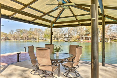 Seguin Vacation Rental | 4BR | 3BA | 2,492 Sq Ft | Two-Story Home