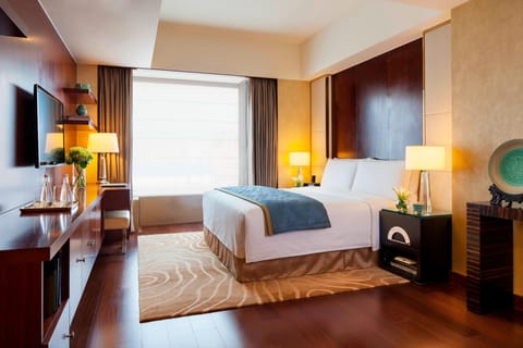 Premium Apartment, 1 Bedroom | In-room safe, desk, blackout drapes, soundproofing