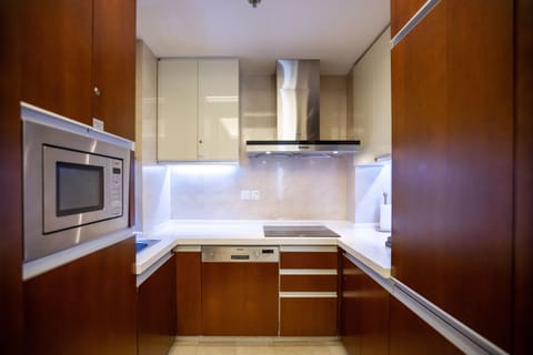 Premium Apartment, 2 Bedrooms | Private kitchen | Fridge, microwave, stovetop, dishwasher