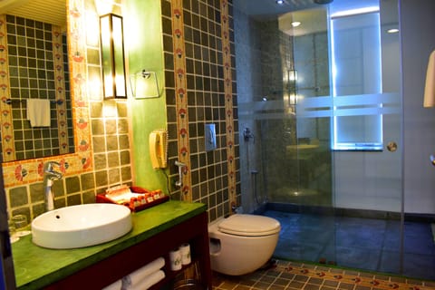 Double Room, Terrace | Bathroom | Free toiletries, hair dryer, bathrobes, slippers