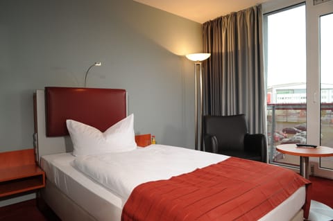 Standard Double Room, City View | Hypo-allergenic bedding, minibar, in-room safe, desk