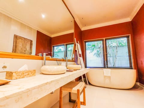 Luxury Villa, 2 Bedrooms, Accessible, Pool View | Bathroom | Free toiletries, hair dryer, slippers, towels