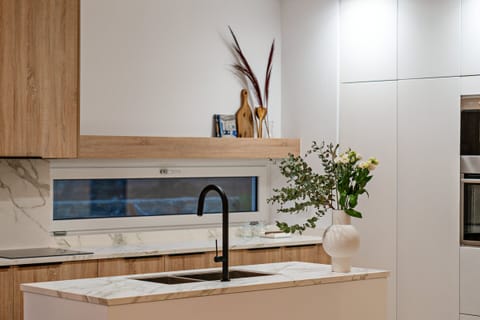 Exciting kitchen details.