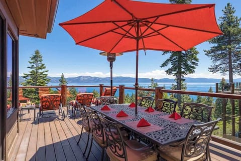 Amazing views from the dining area with seating for 8 on the upper deck.