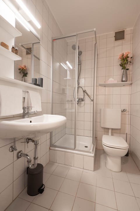 Double Room | Bathroom | Towels