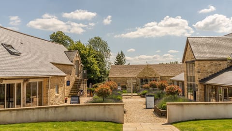 Head to Elkstone Studios to pick up pastries for breakfast.