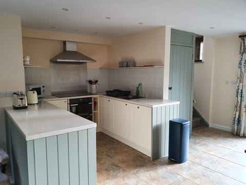 Well equipped kitchen