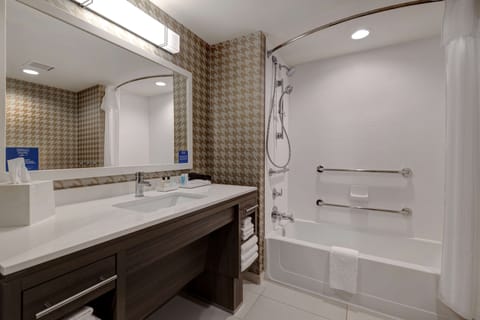 Studio, 2 Queen Beds, Accessible, Bathtub | Bathroom | Free toiletries, hair dryer, towels, soap