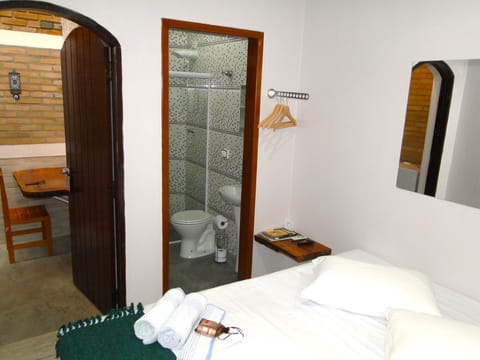 Basic Double Room | Minibar, desk, free WiFi, bed sheets